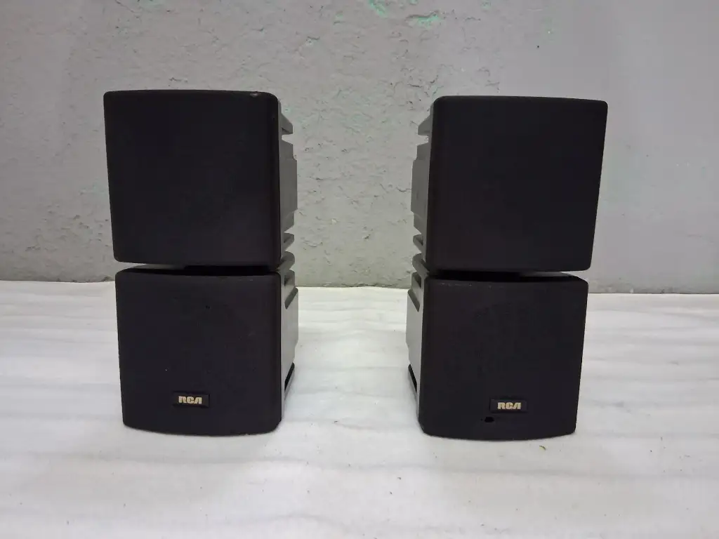  RCA XTS-60AV  Sistema de 2 vías