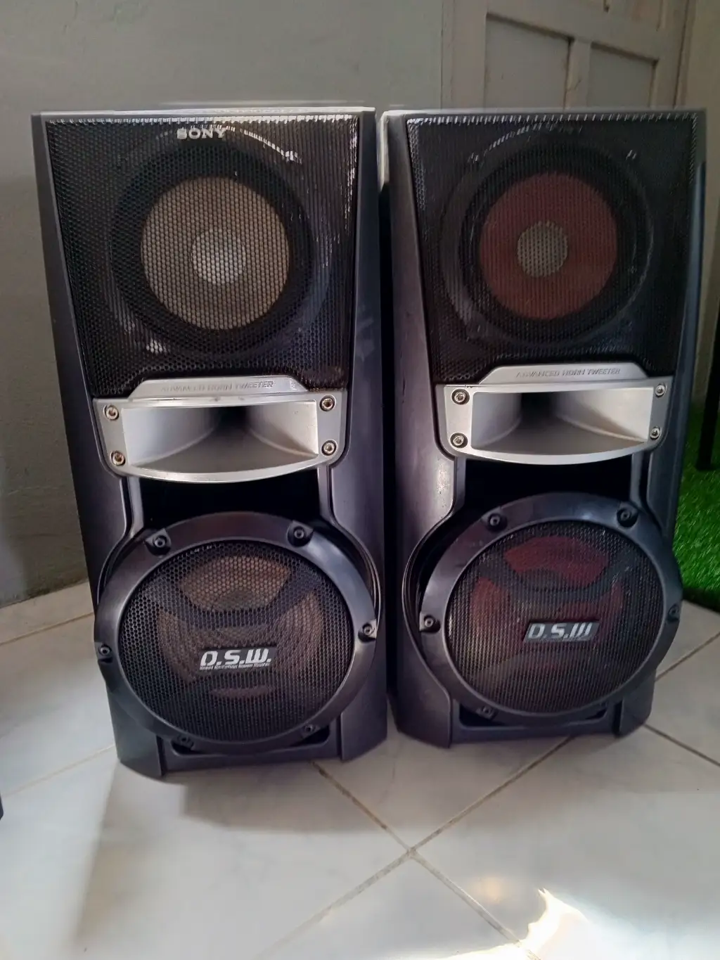 Parlantes Sony ss-xgr80
