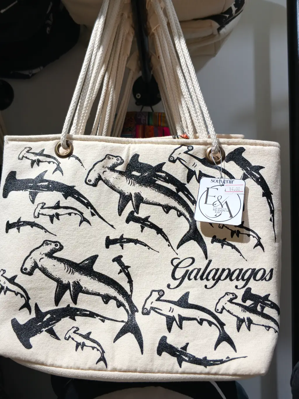 Bolso tiburón martillo 